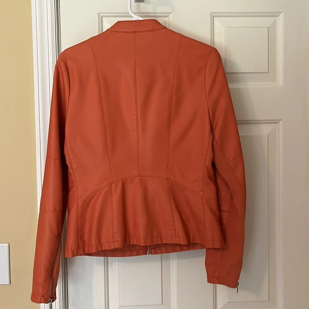 Sharp jacket! - Picture 7 of 7